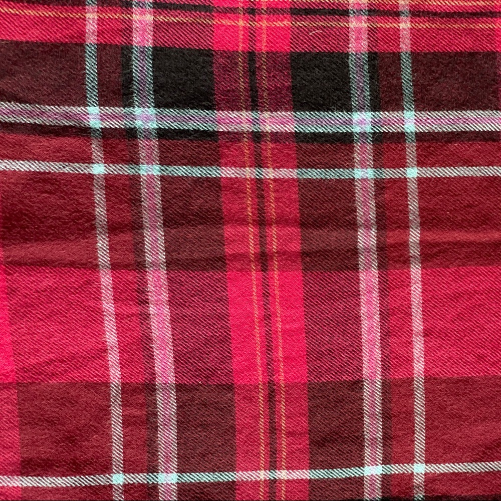 Old Navy Plaid Boyfriend Women’s Shirt - Picture 8 of 8